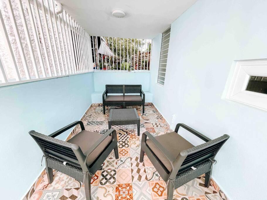 Appartement Comfy & Bright Apt @ Calle Loiza - Walk To Beach / Calle Loiza Abajo -N à San Juan Extérieur photo