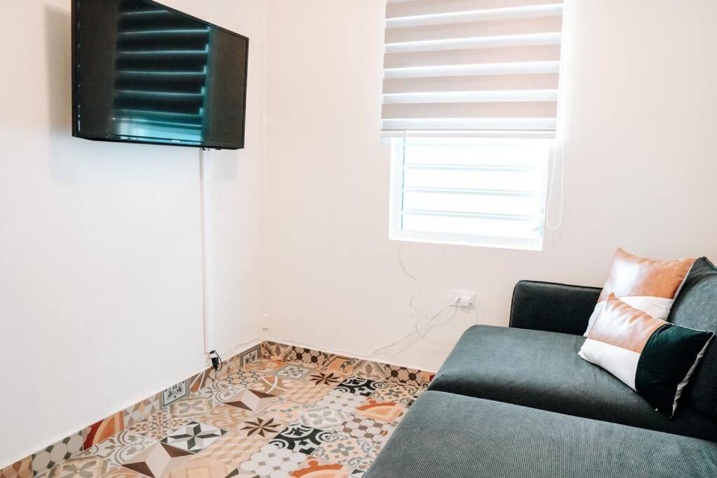 Appartement Comfy & Bright Apt @ Calle Loiza - Walk To Beach / Calle Loiza Abajo -N à San Juan Extérieur photo